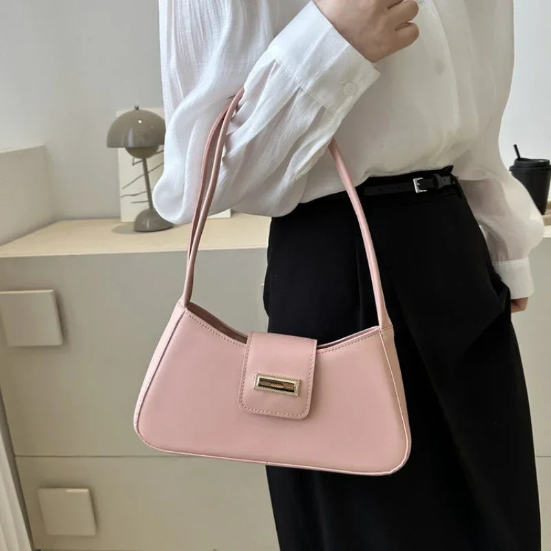 Minimalist Buckle Underarm Bag